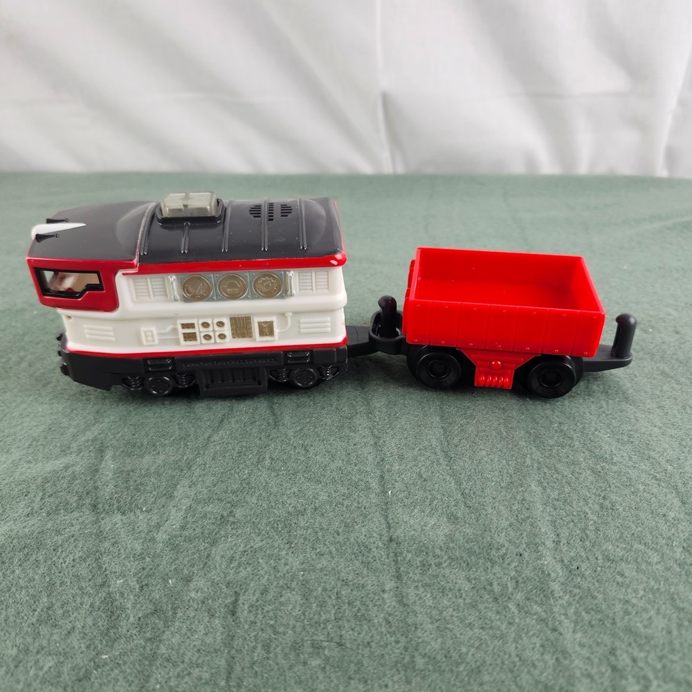 GeoTrax Googles & Bunsen The Smartest Team Push Train‎ w/Lights & Sound - 1 Car